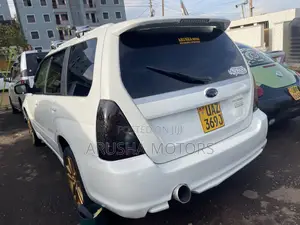 Subaru Forester 2004 White