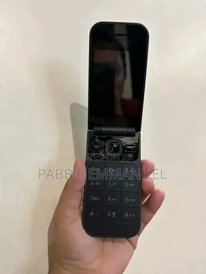 New Nokia 2720 Flip 512 GB Black
