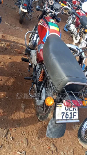 Bajaj Boxer 100 2017 Red