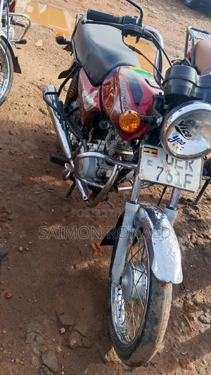Bajaj Boxer 100 2017 Red