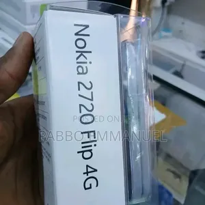 New Nokia 2720 Flip 512 GB White