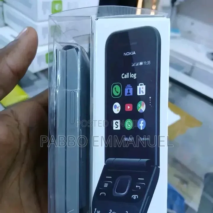 New Nokia 2720 Flip 512 GB White
