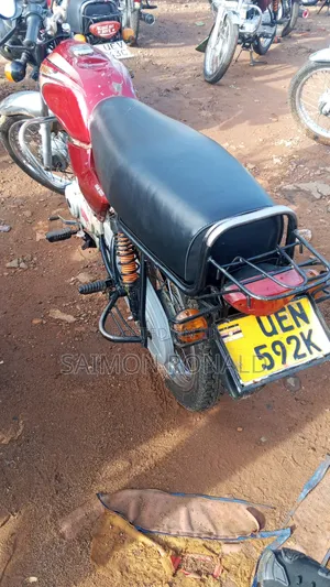 Bajaj Boxer 100 2015 Red