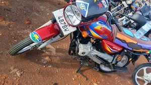 Bajaj CT 125X 2026 Red