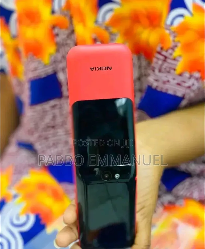 New Nokia 2720 Flip 512 GB Red