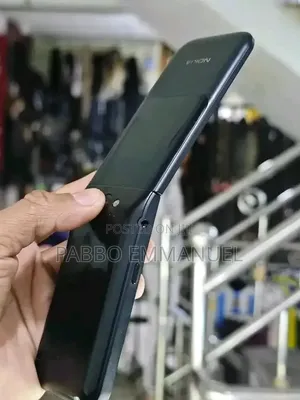 New Nokia 2720 Flip 512 GB Black