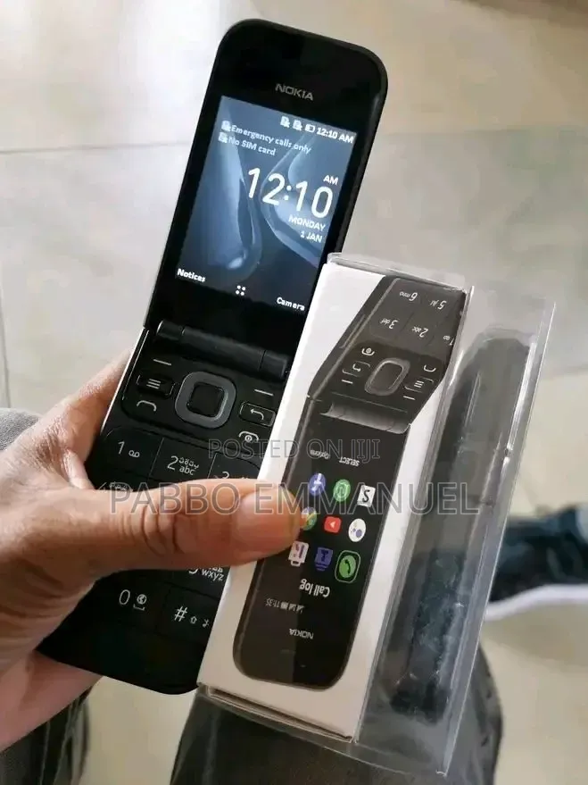 New Nokia 2720 Flip 512 GB Black