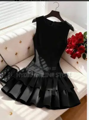 Ladies Armless Short Round Dress
