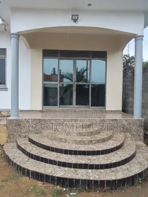 3bdrm House in Garuga, Division A for sale
