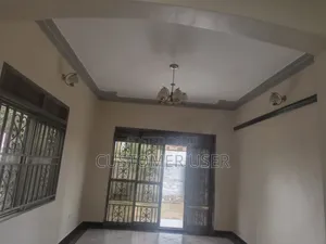 3bdrm House in Garuga, Division A for sale
