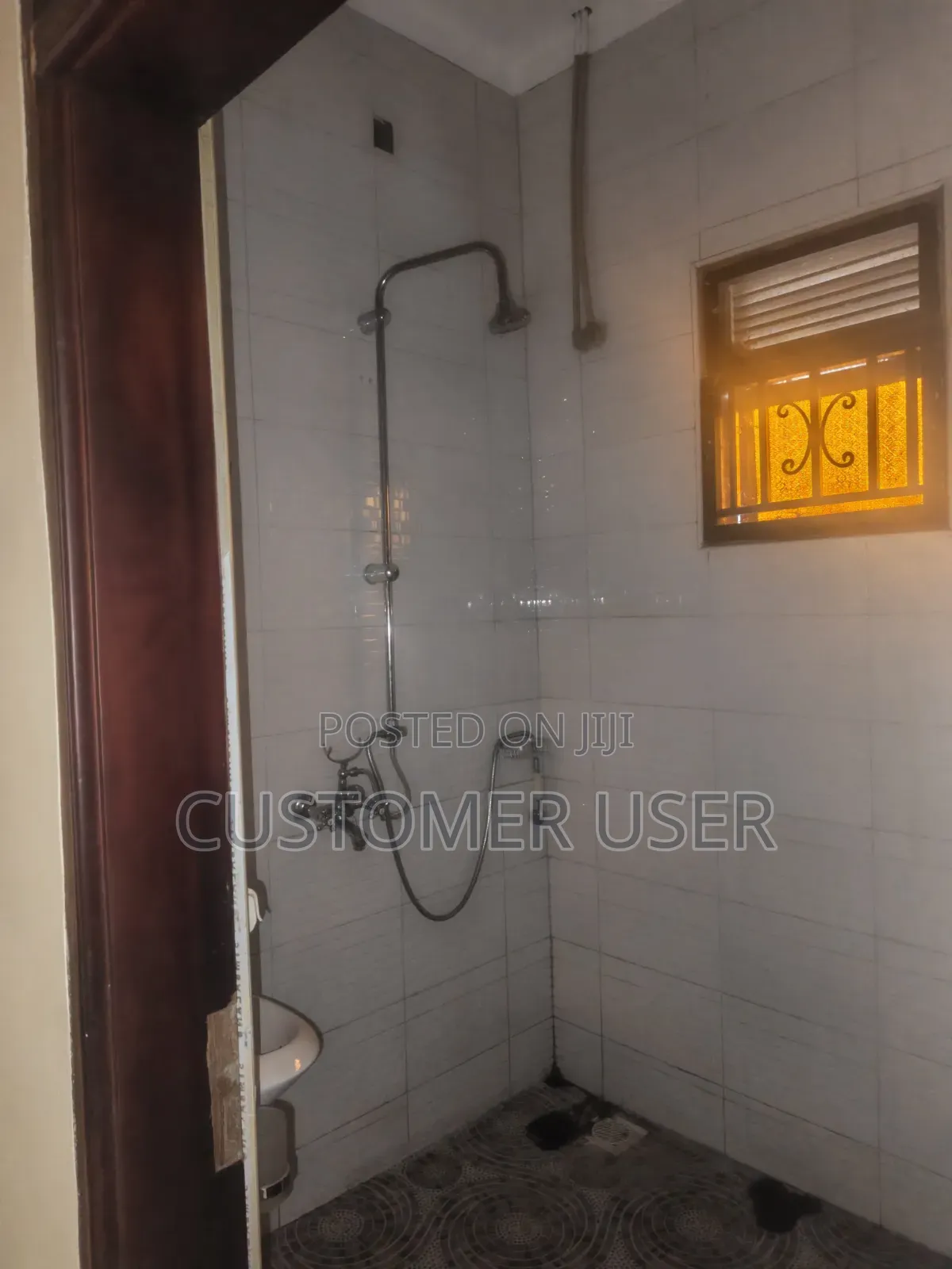 3bdrm House in Garuga, Division A for sale