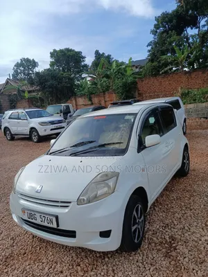 Toyota Passo 1.0 FWD 2009 White