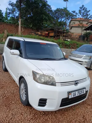 Toyota Corolla Rumion Hatchback 1.8 AWD 2009 White