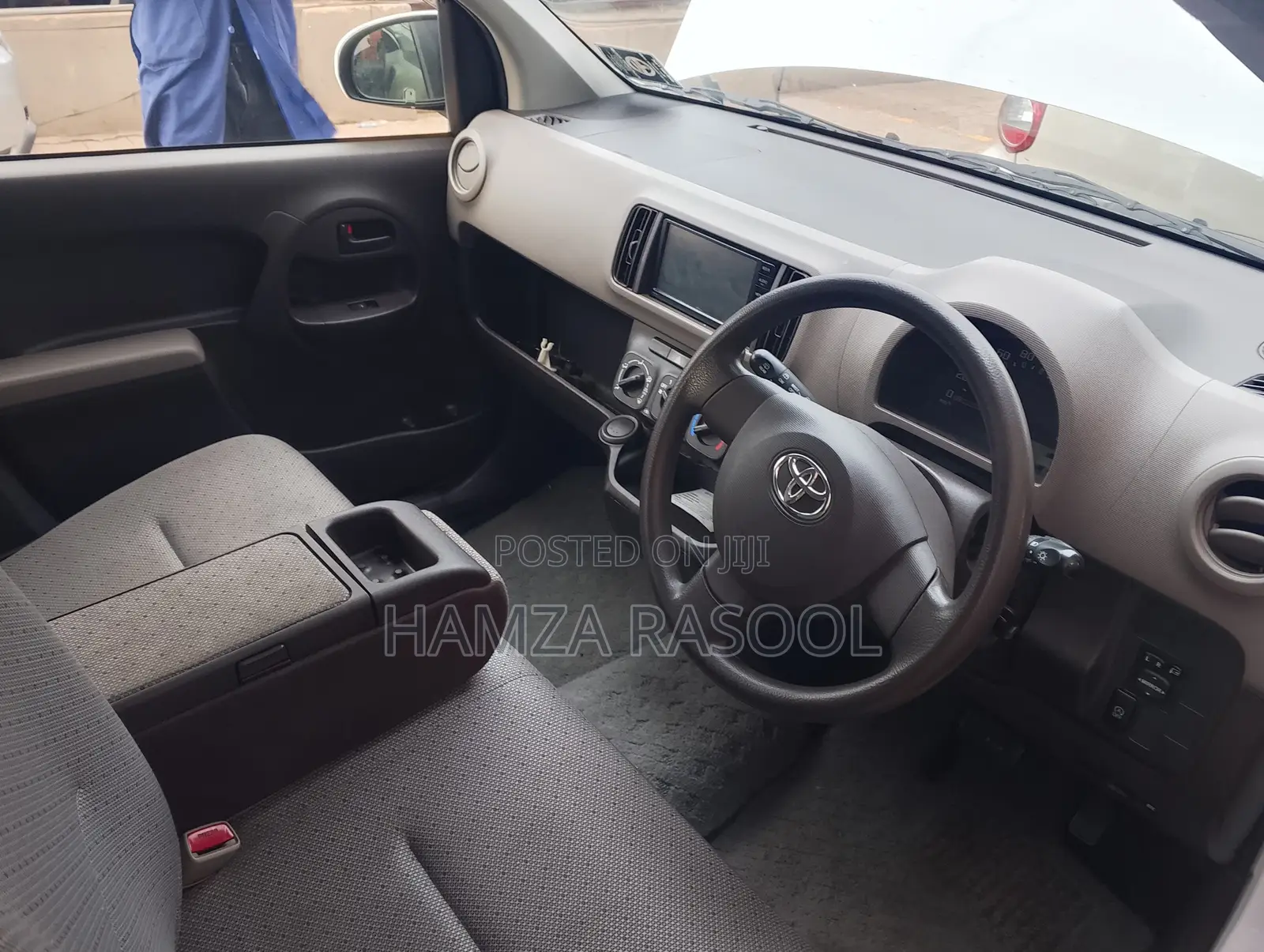 Toyota Passo 2013 White