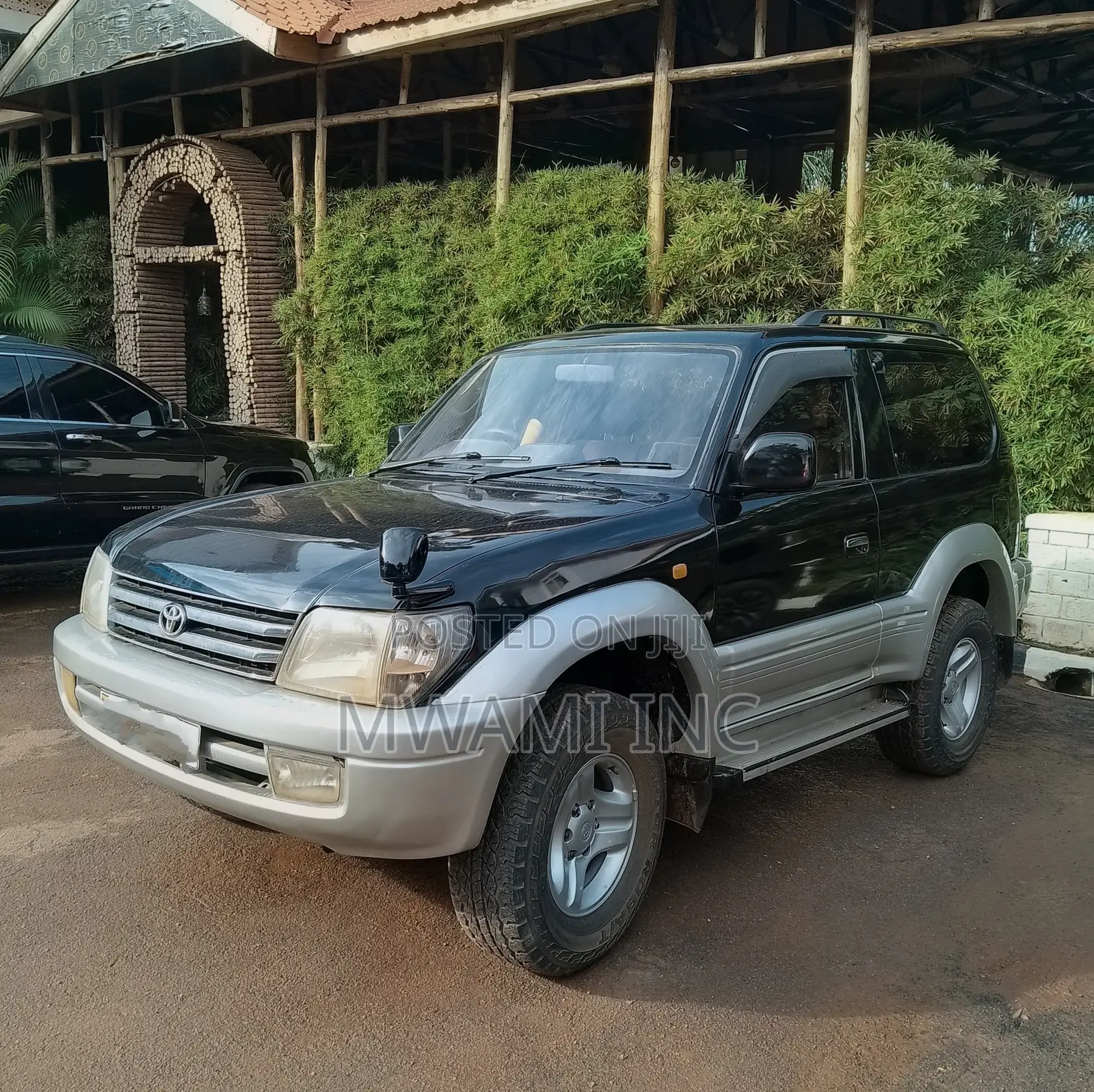 Toyota Land Cruiser Prado 2.7 16V 3dr 1997 Black