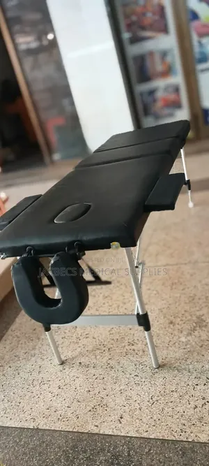 Adjustable Massage Bed