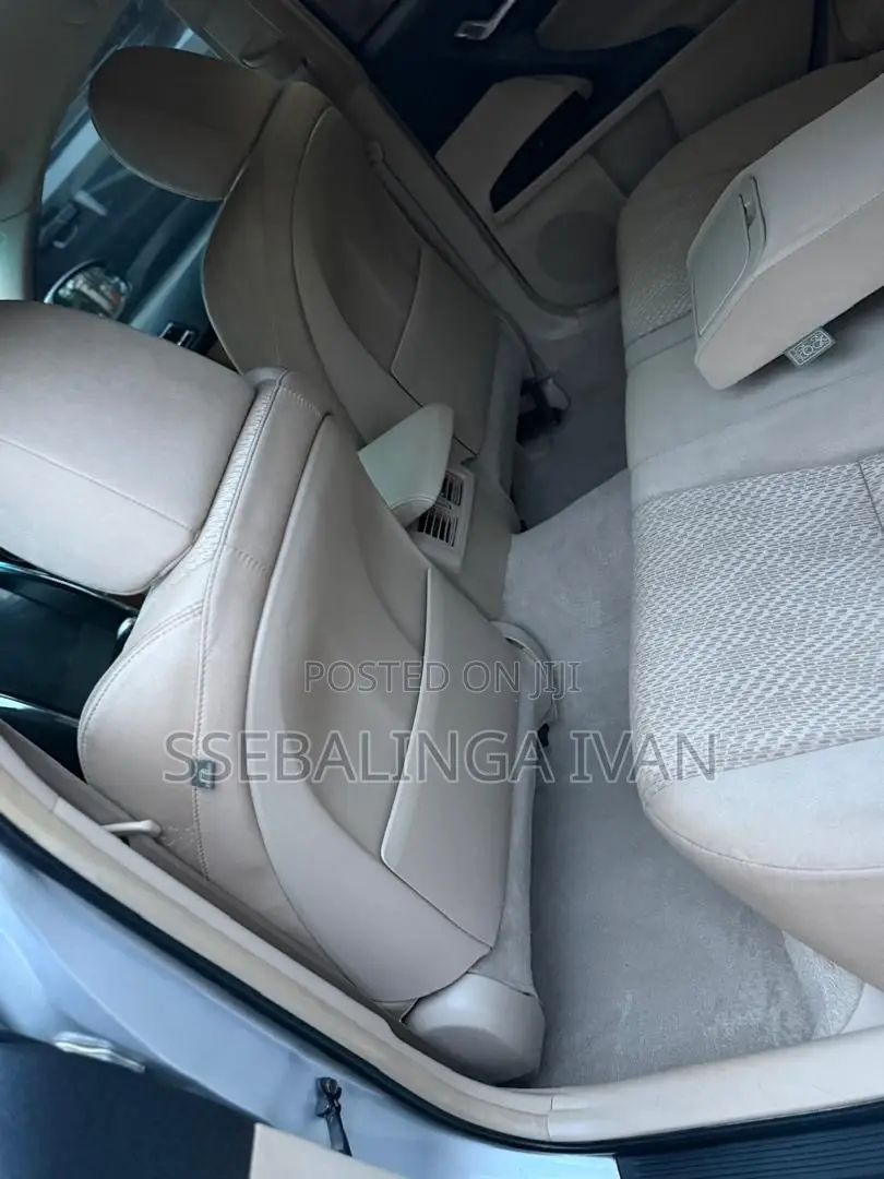 Toyota Mark X 2012 Silver