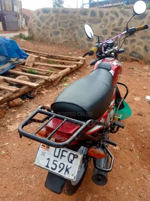 Bajaj CT 125X 2023 Red