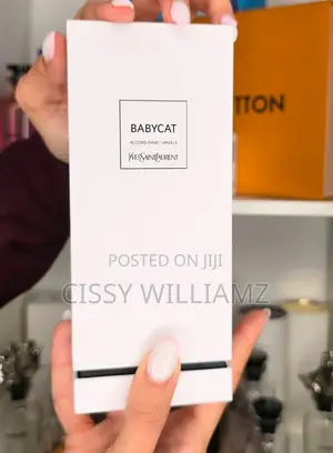 YSL BabyCat Accord Daim Vanille