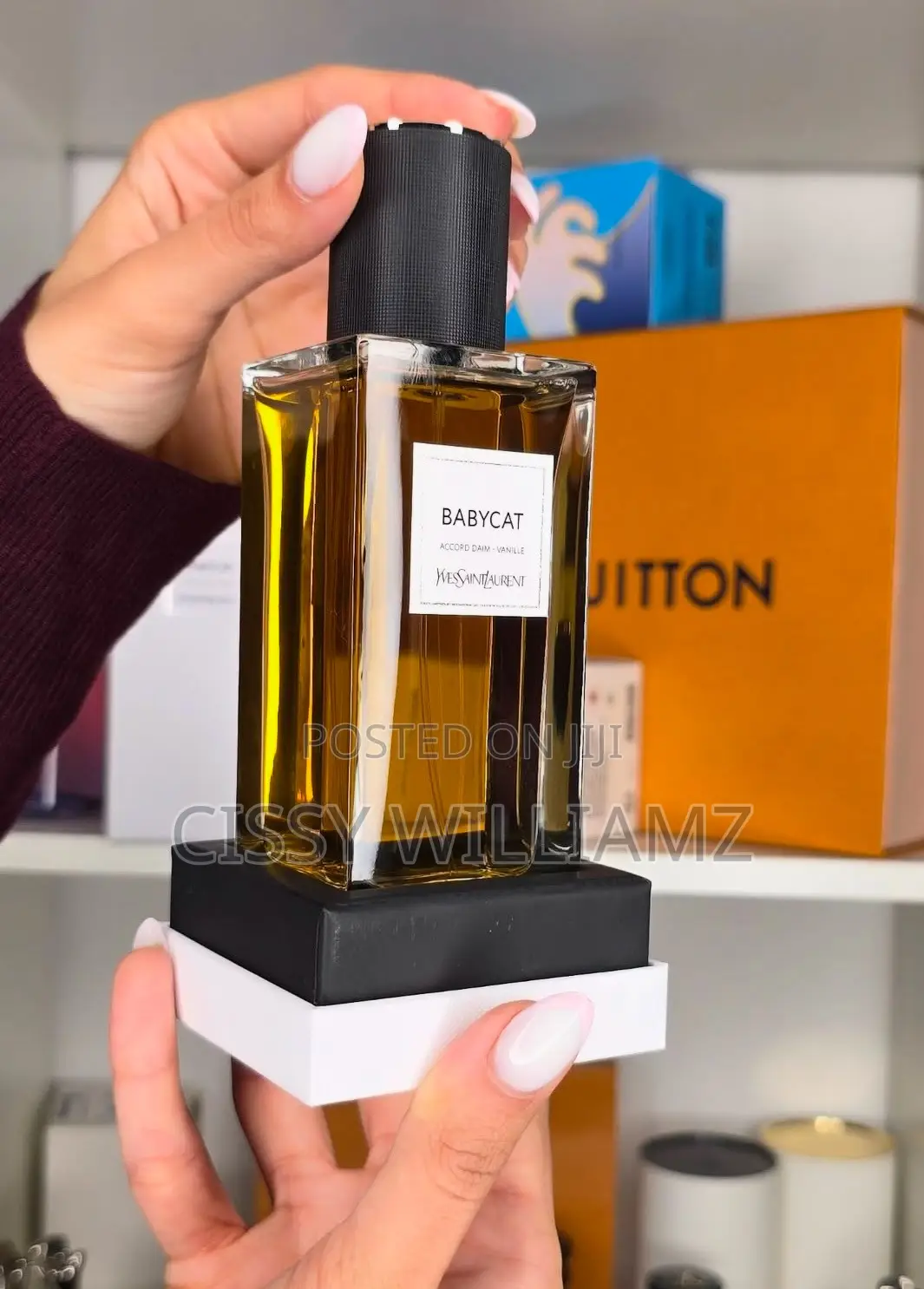 YSL BabyCat Accord Daim Vanille