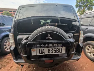 Mitsubishi Pajero 2008 Black