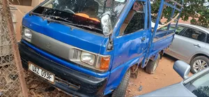 Toyota TownAce 2001 Blue