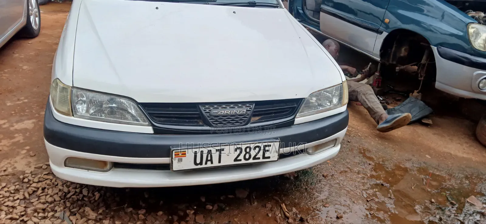Toyota Carina 2000 White