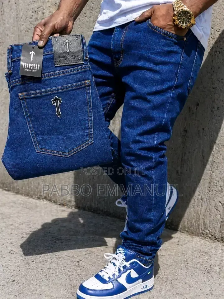 Loose Fit Jeans