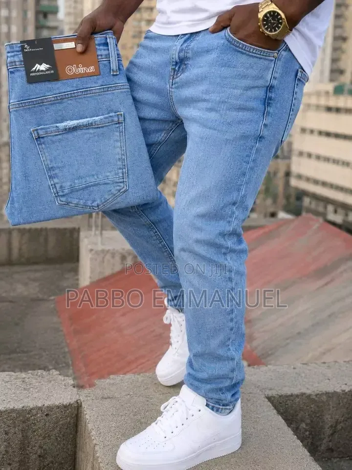 Loose Fit Jeans