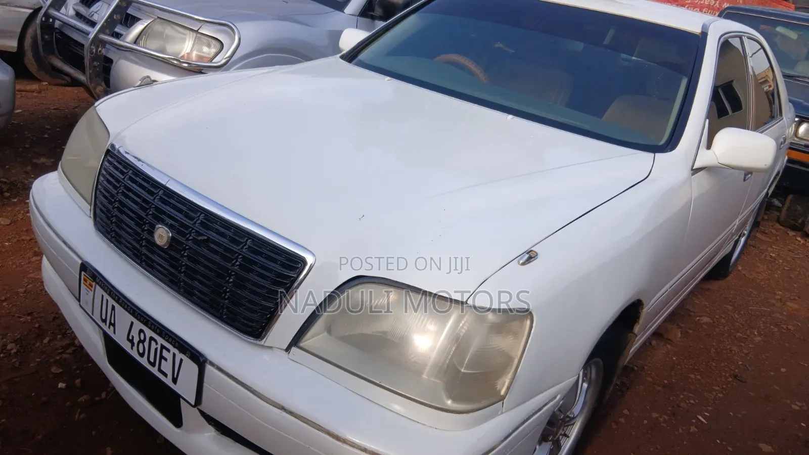 Toyota Crown Majesta 2001 White