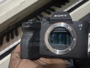 Sony A7 Iv