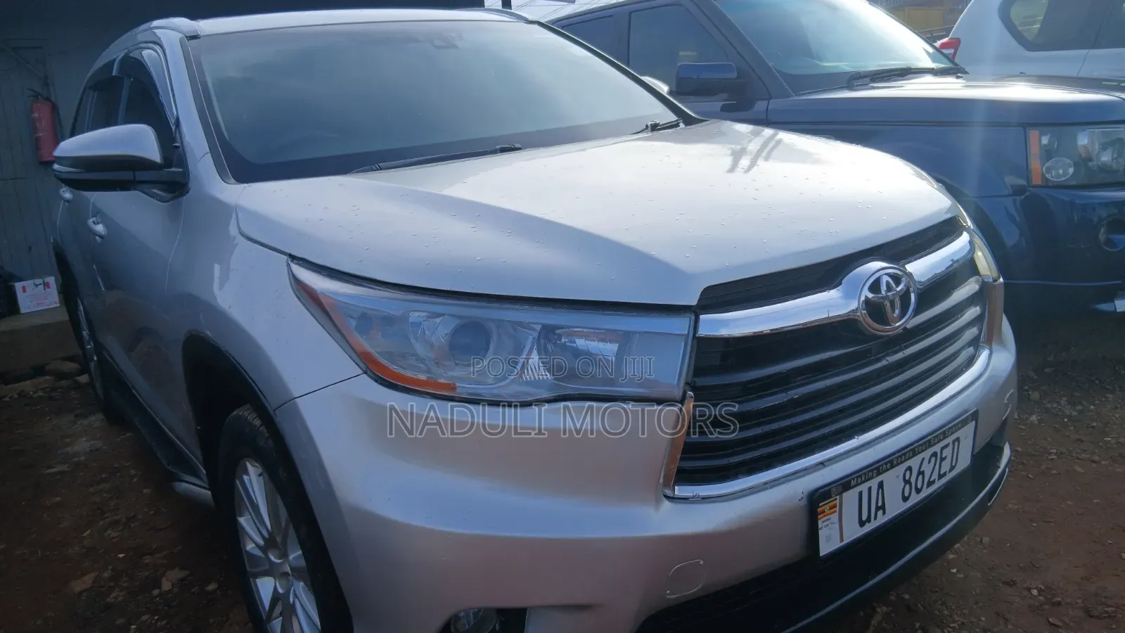 Toyota Fortuner 2011 Silver