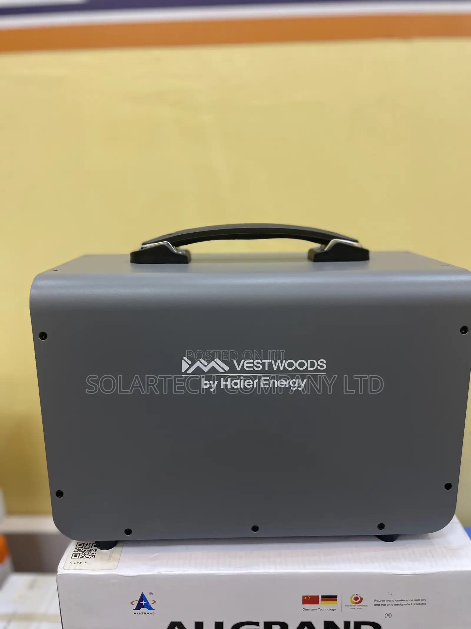 Vestwoods 1kWh Solar Generator 500W AC Output 1000W Peak