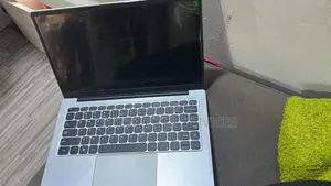Laptop Itel 4GB SSD 60GB