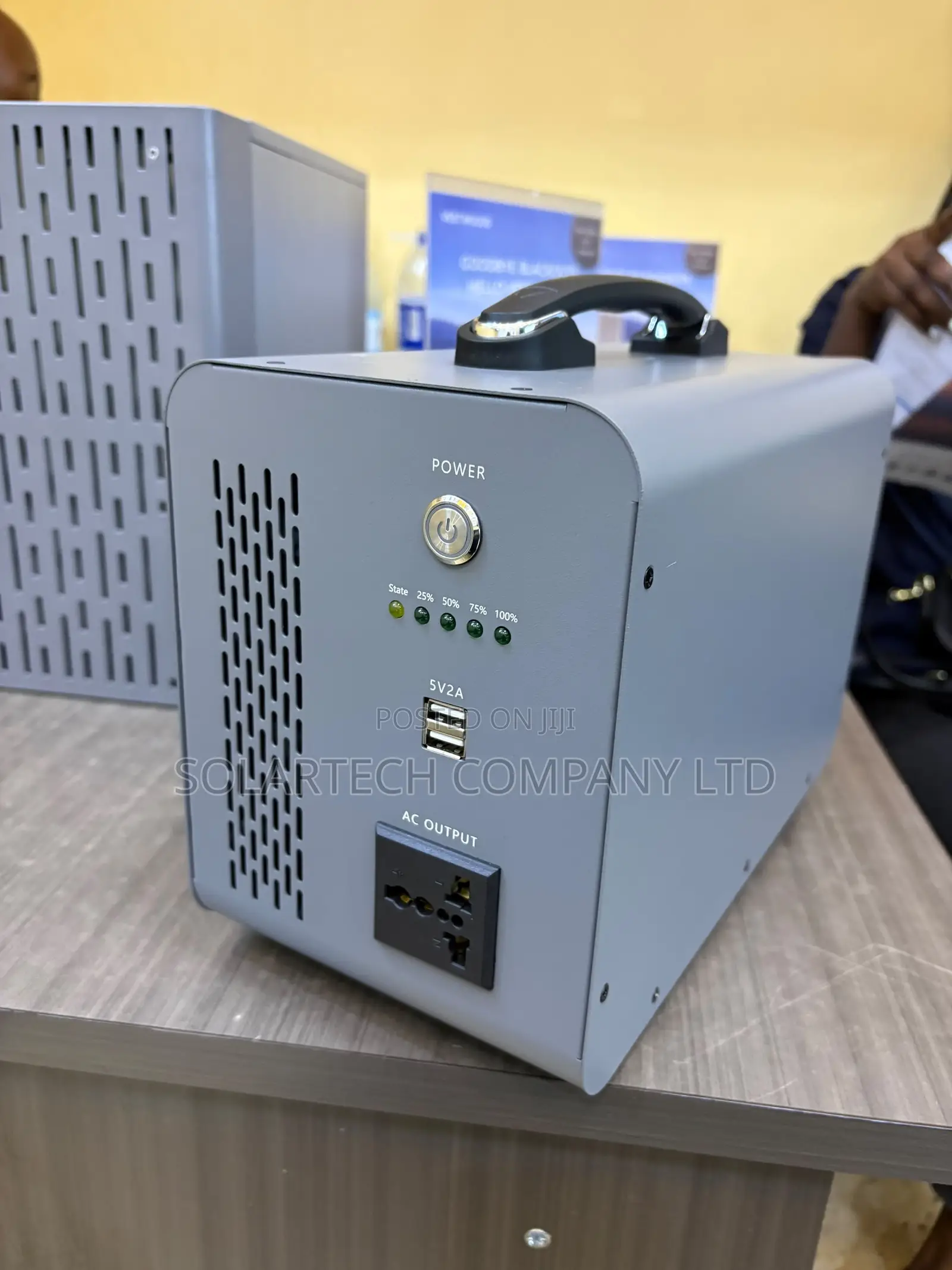 Vestwoods 1kWh LiFePO4 Solar Power Station 20ms UPS in Grey