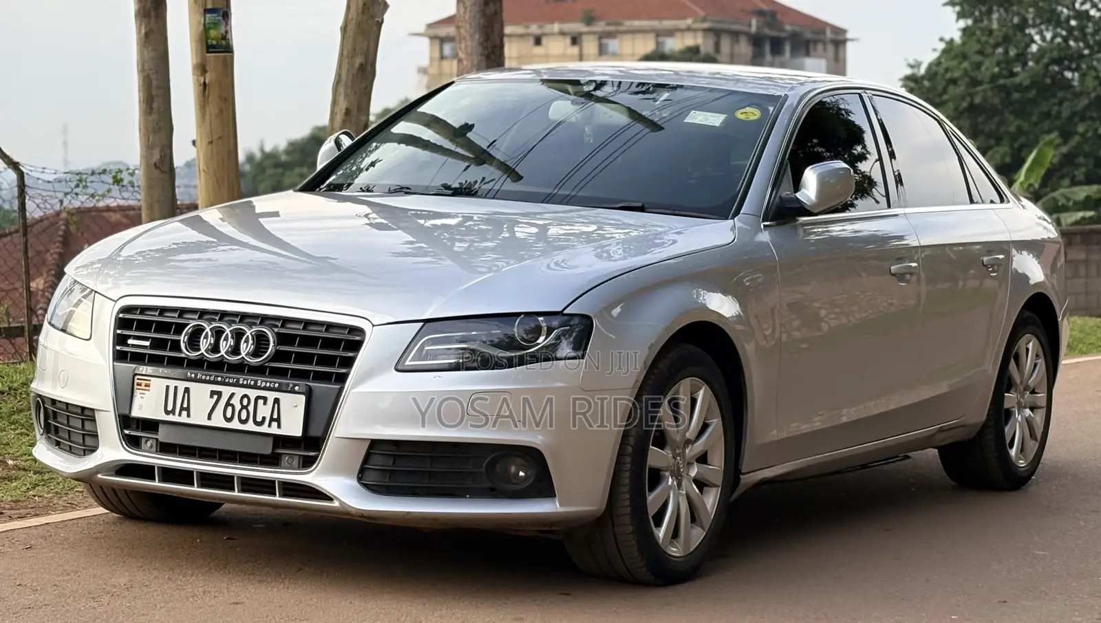 Audi A4 2.0T Premium 2012 Silver