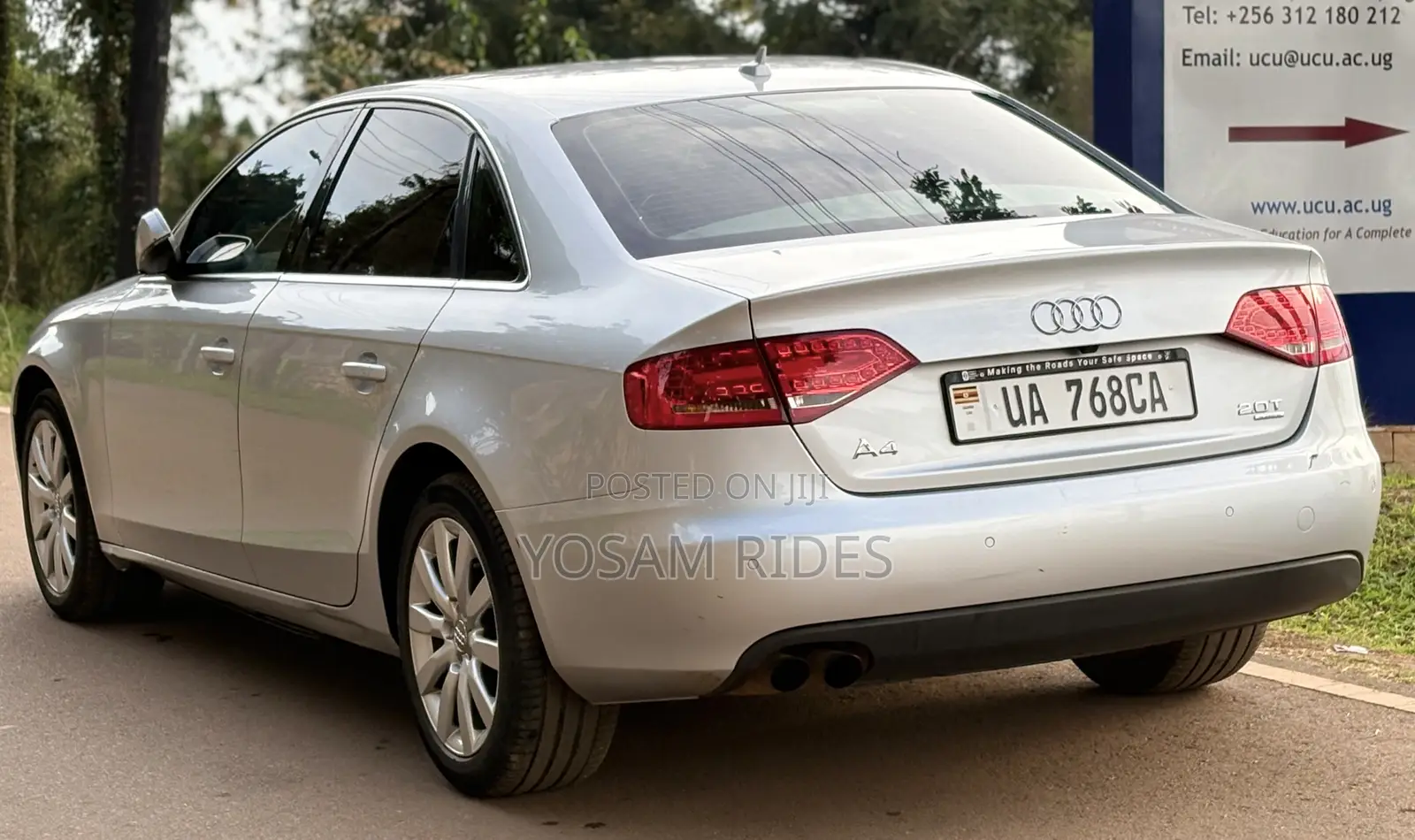 Audi A4 2.0T Premium 2012 Silver