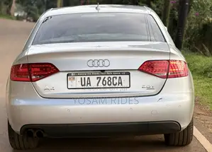 Audi A4 2.0T Premium 2012 Silver
