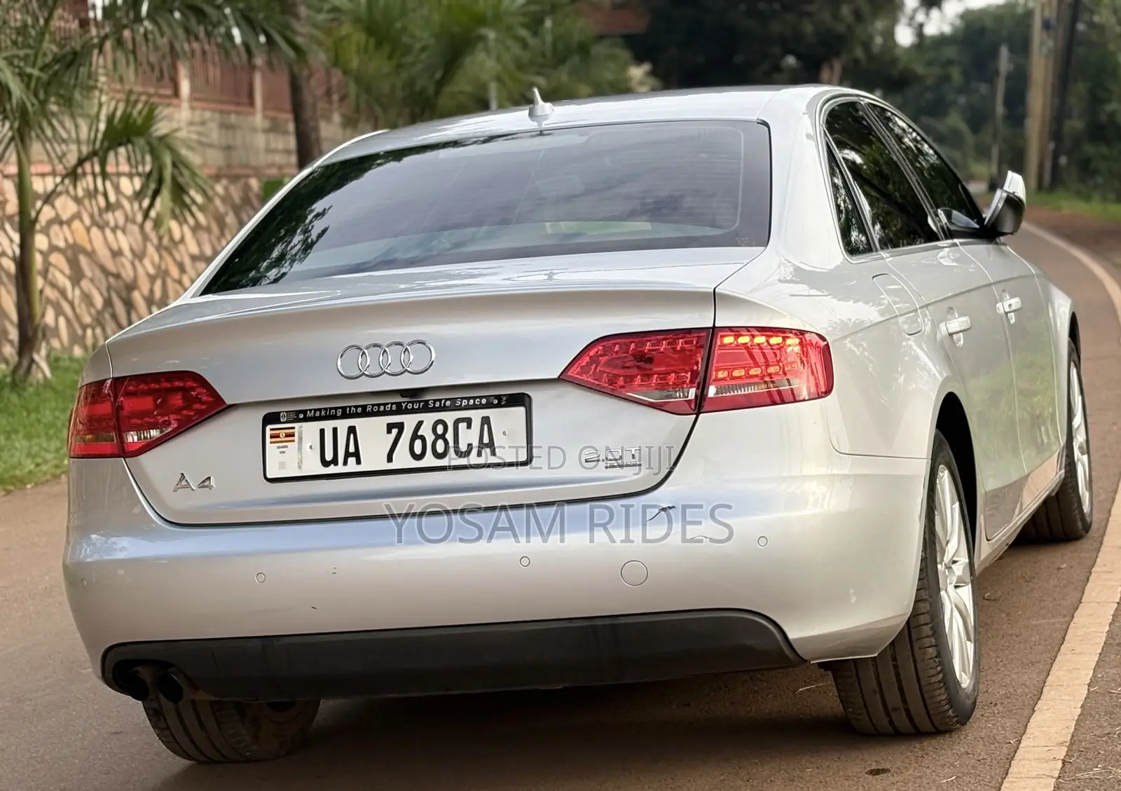 Audi A4 2.0T Premium 2012 Silver