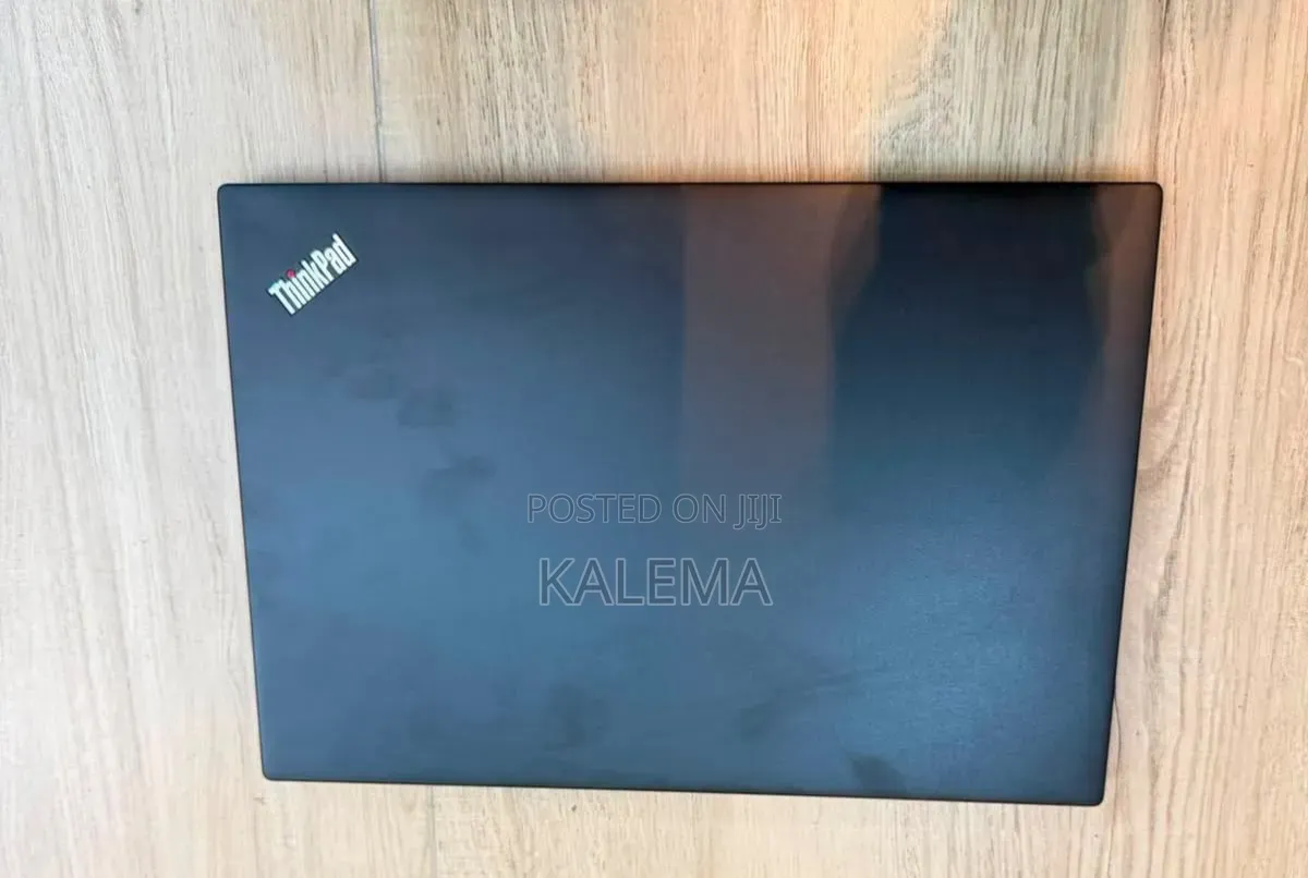 New Laptop Lenovo ThinkPad T470s 8GB Intel Core i5 SSD 256GB
