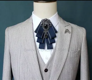 A High-End Set Including a Bow Tie, Bowknot, and Lapel Flower.