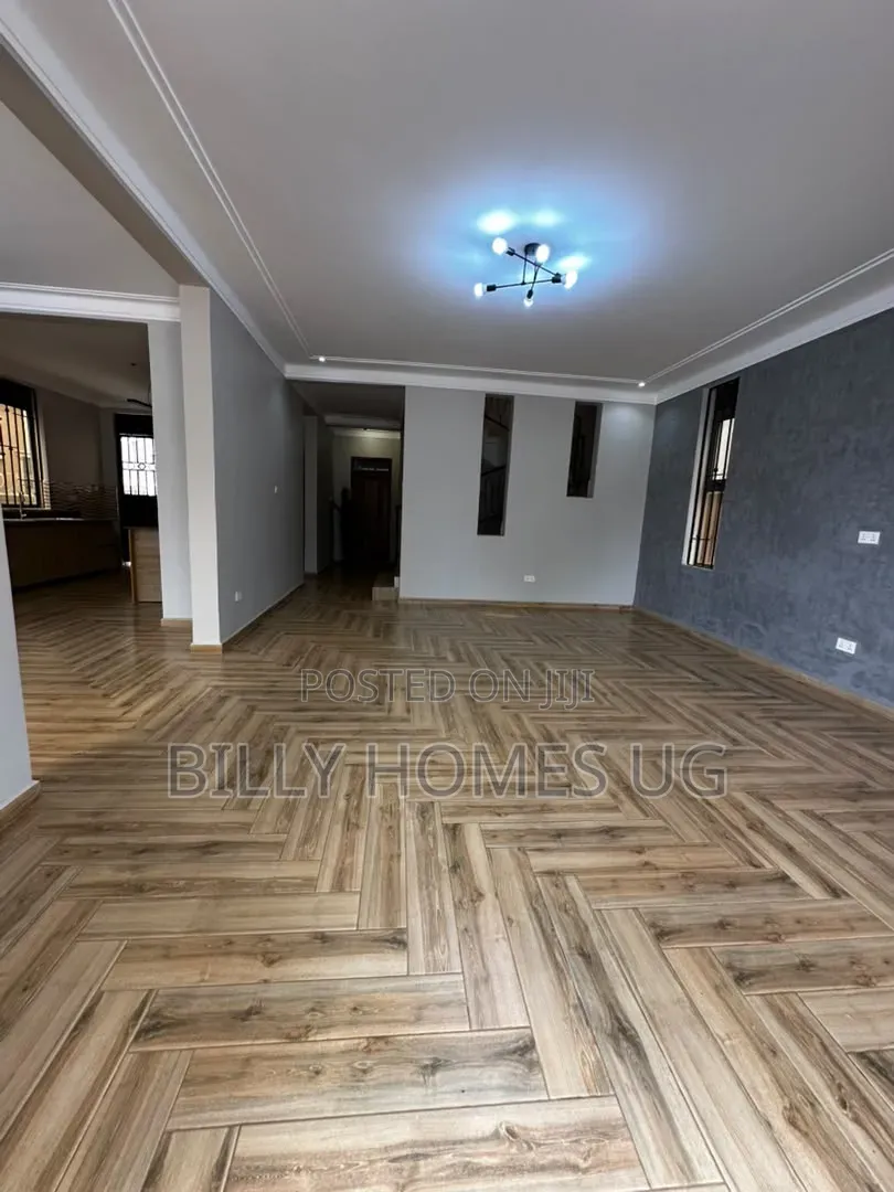 Mini Flat in Kira for sale