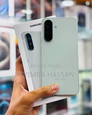 New Samsung Galaxy A56 256 GB Green