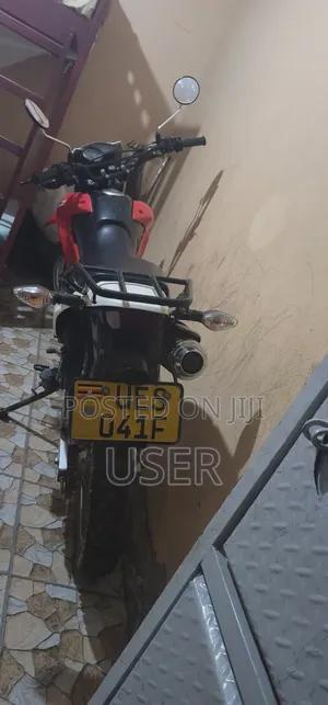 Honda XL 125 2018 Red