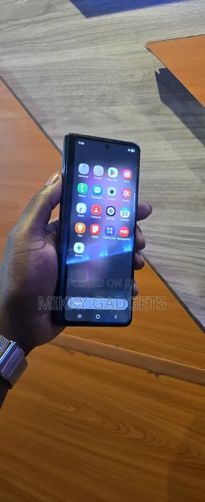 Samsung Galaxy Z Fold 3 256 GB Black