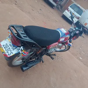 Bajaj CT 125X 2026 Red