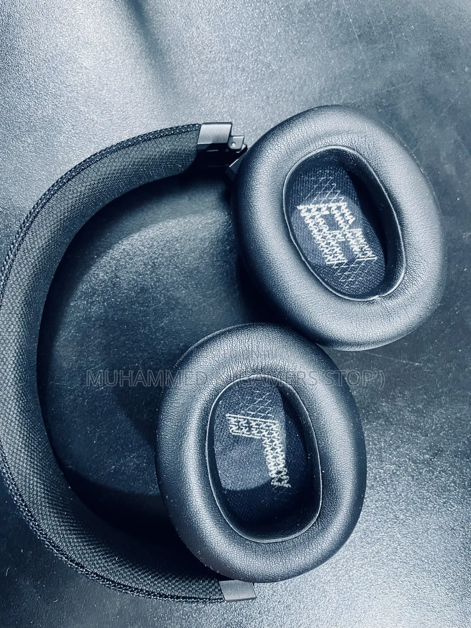 JBL 660 NC- Headphones