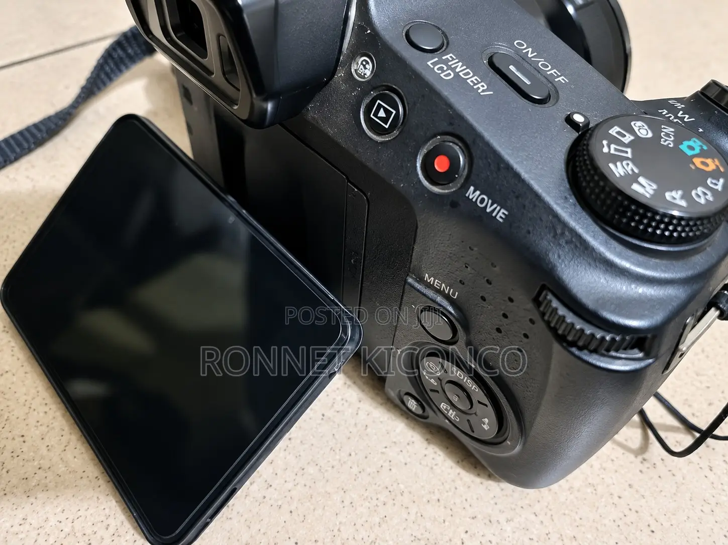 Sony Cyber-Shot DSC-HX200V Camera Available for Quick Sale