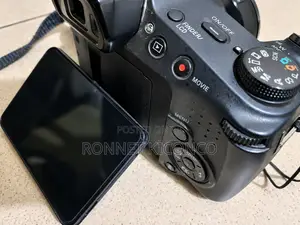 Sony Cyber-Shot DSC-HX200V Camera Available for Quick Sale