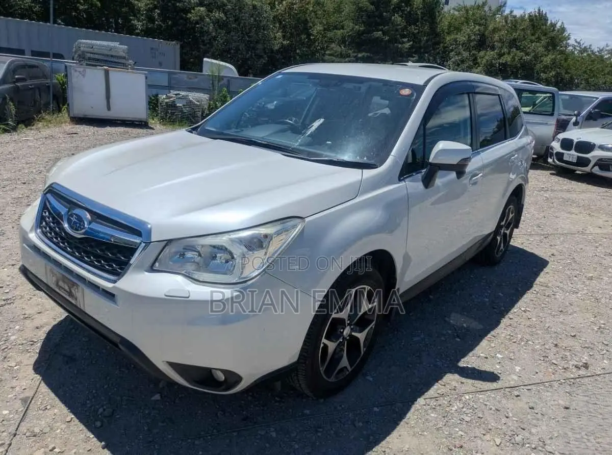 Subaru Forester 2013 White